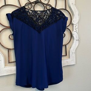 Express leather trim top